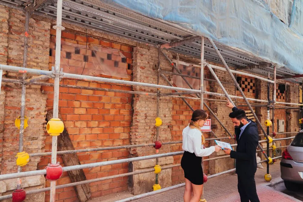 Masonry construction work